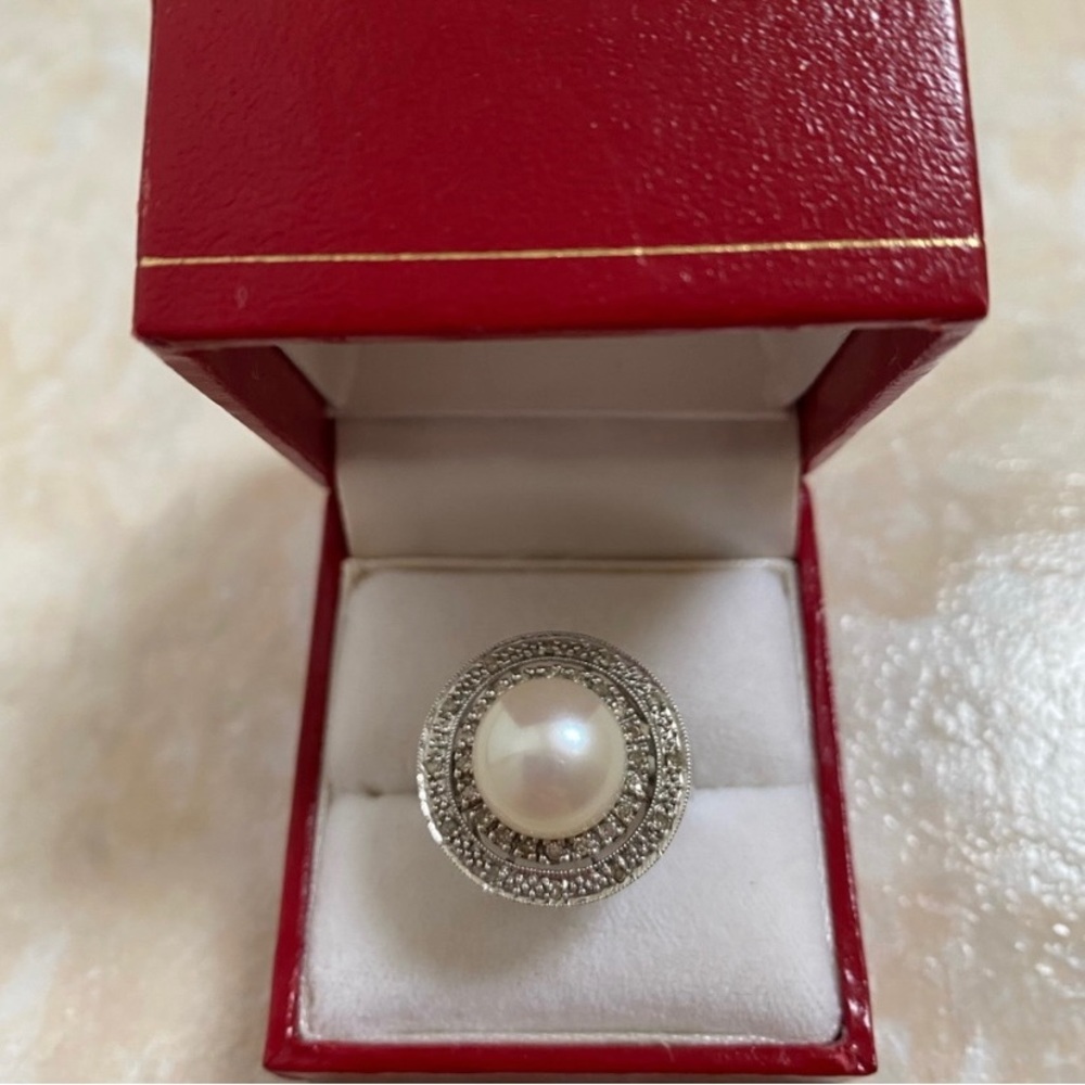 Pearl Diamond Ring